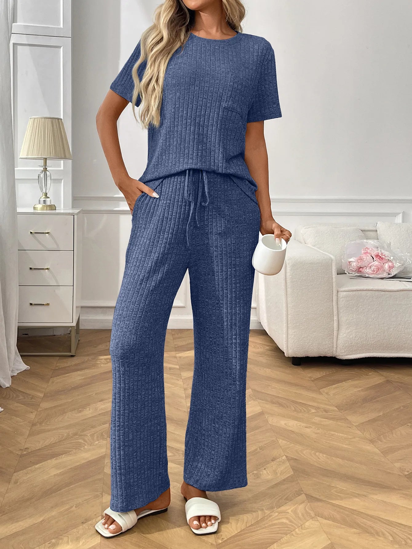 Helene - Elegante conjunto de pantalón y top de manga corta de punto acanalado