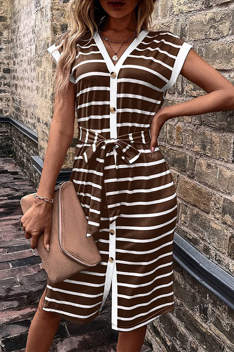 Crissa - Elegante vestido de rayas con cuello en V y cintura abotonada