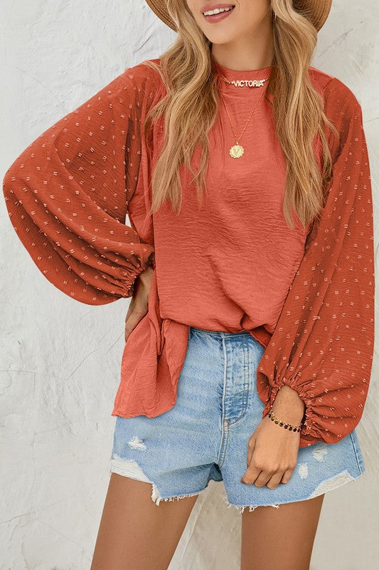 Odessa - Blusa suelta de manga larga de lunares suizos Chic