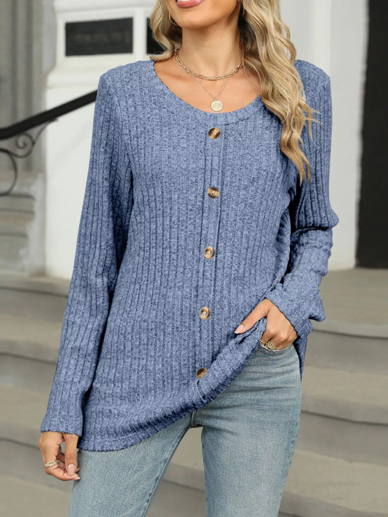 Belana - Elegante sudadera de manga larga con botones y cuello redondo de punto acanalado