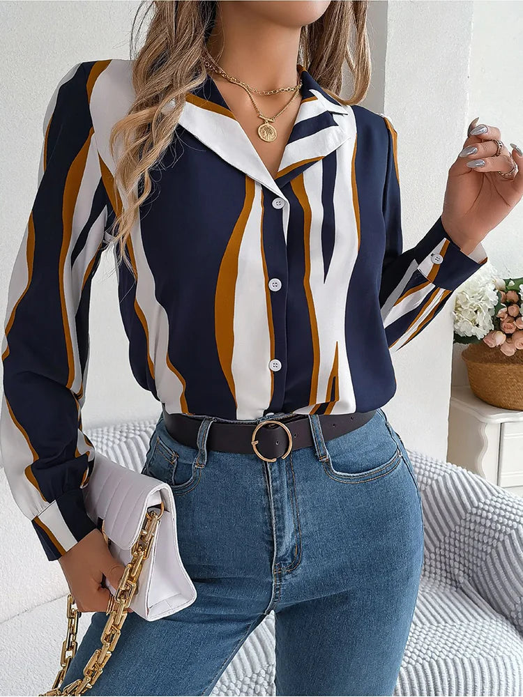 Quinivere - Elegante blusa abotonada de rayas onduladas y manga larga
