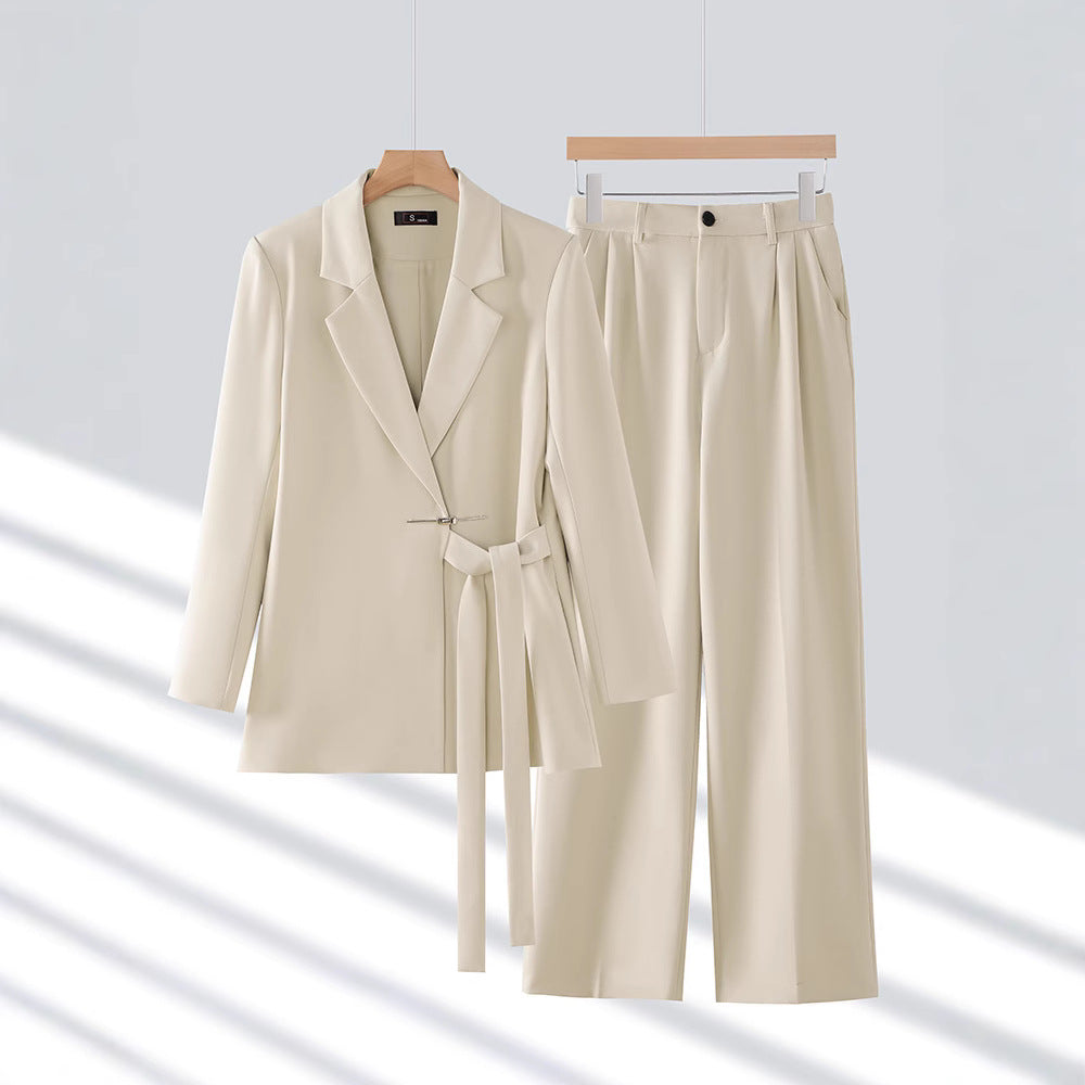 Adelie - Elegante conjunto de blazer y pantalón de pata ancha