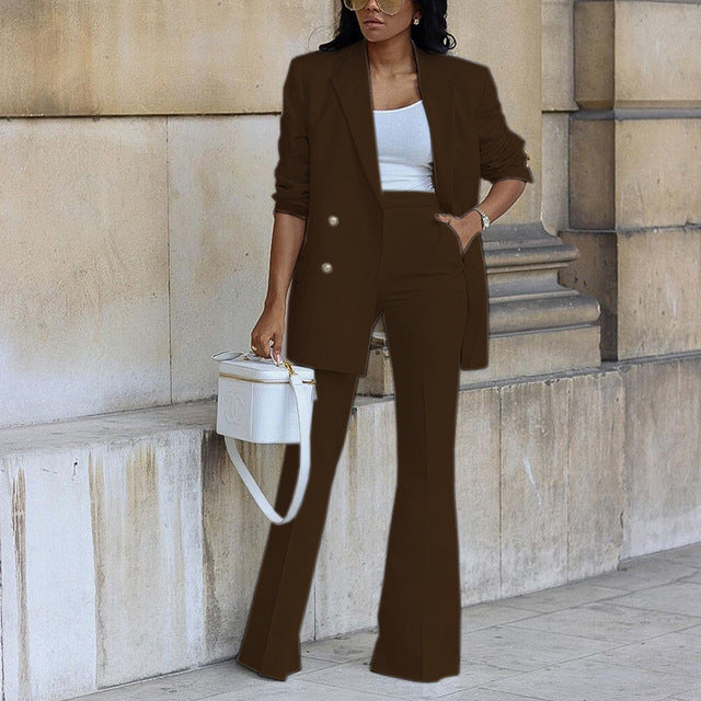 Kyla - Elegante conjunto de blazer y pantalón de pata ancha