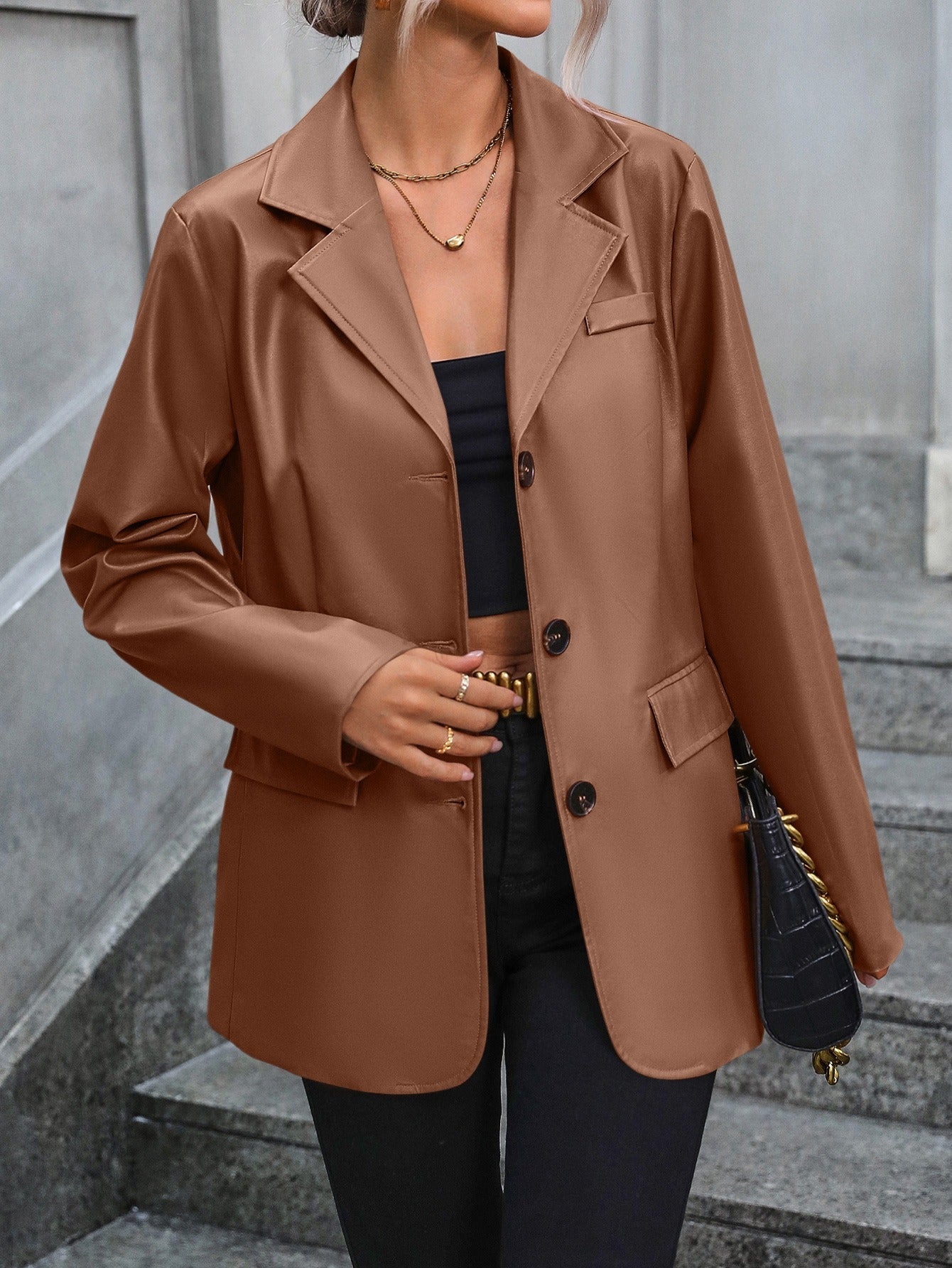 Eleina - Elegante blazer de cuero con solapas en V