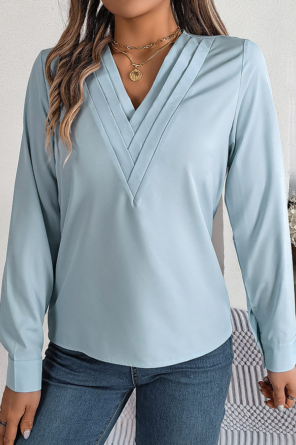 Vanira - Elegante blusa de manga larga con cuello en V a capas