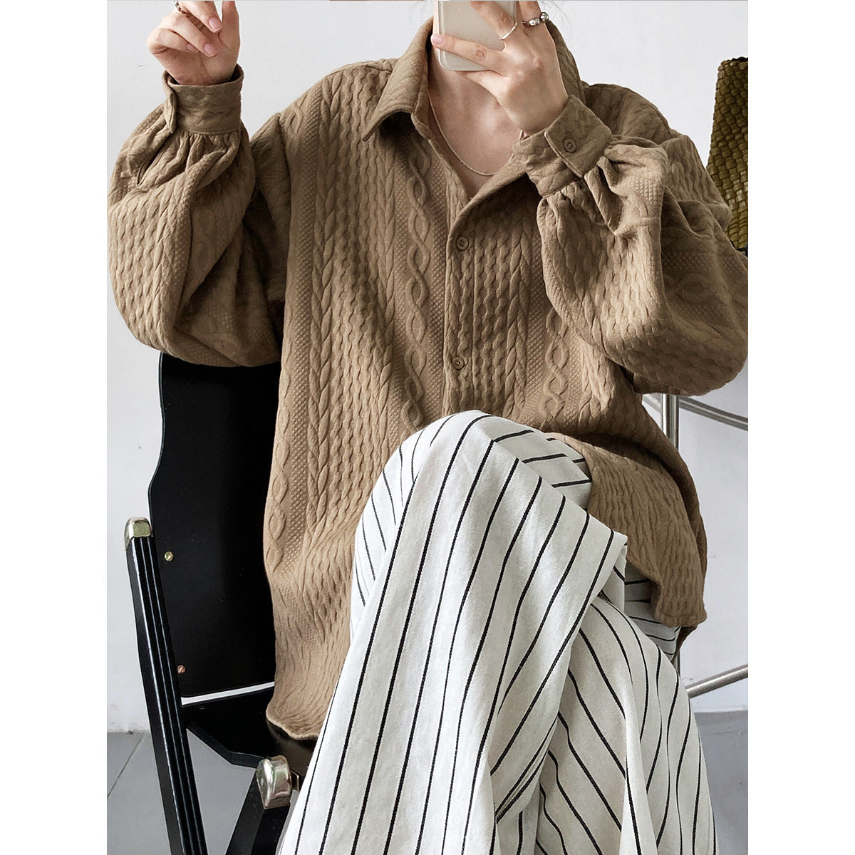 Sanya - Blusa oversize de malla con bordado