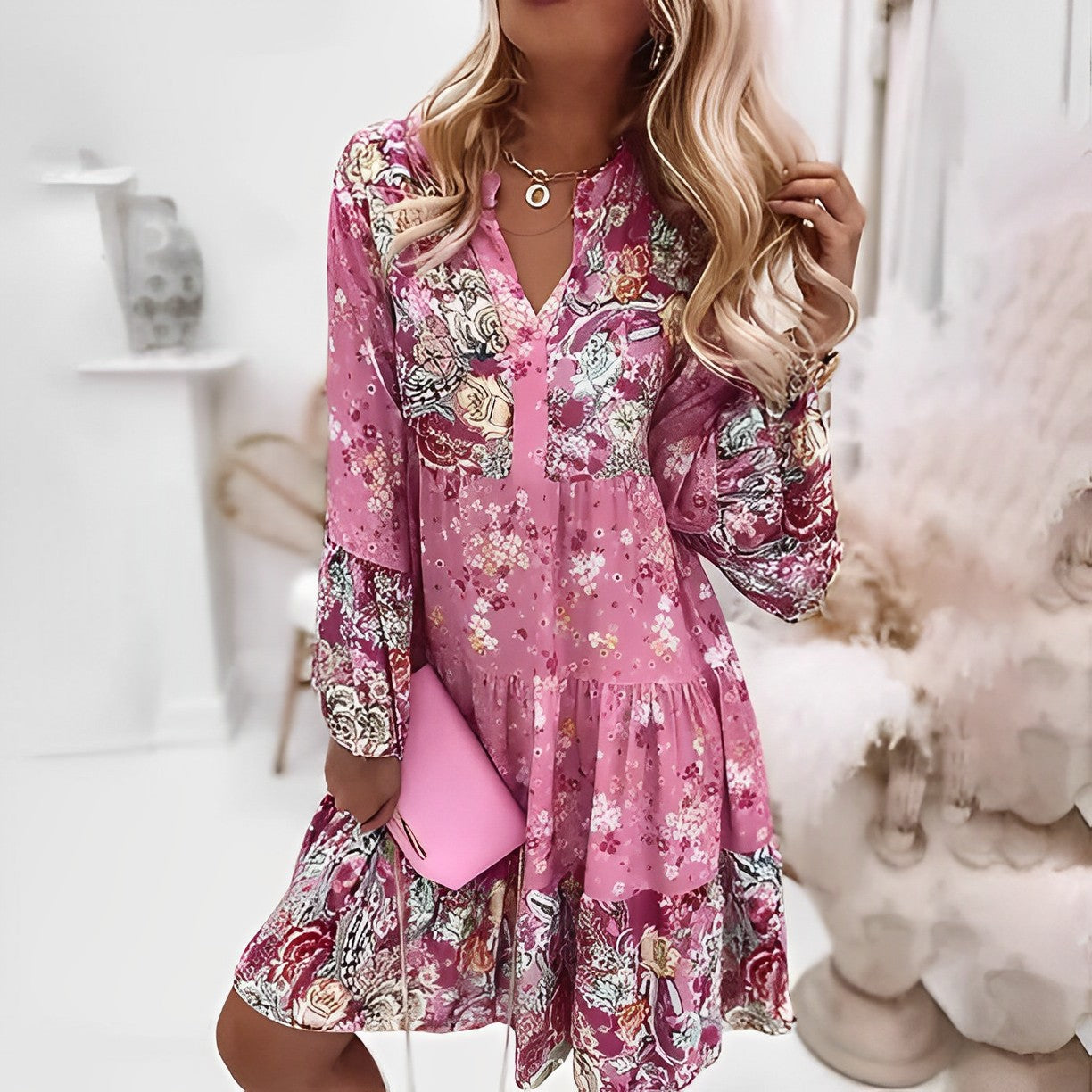 Valkyrie - Vestido floral con cuello en V
