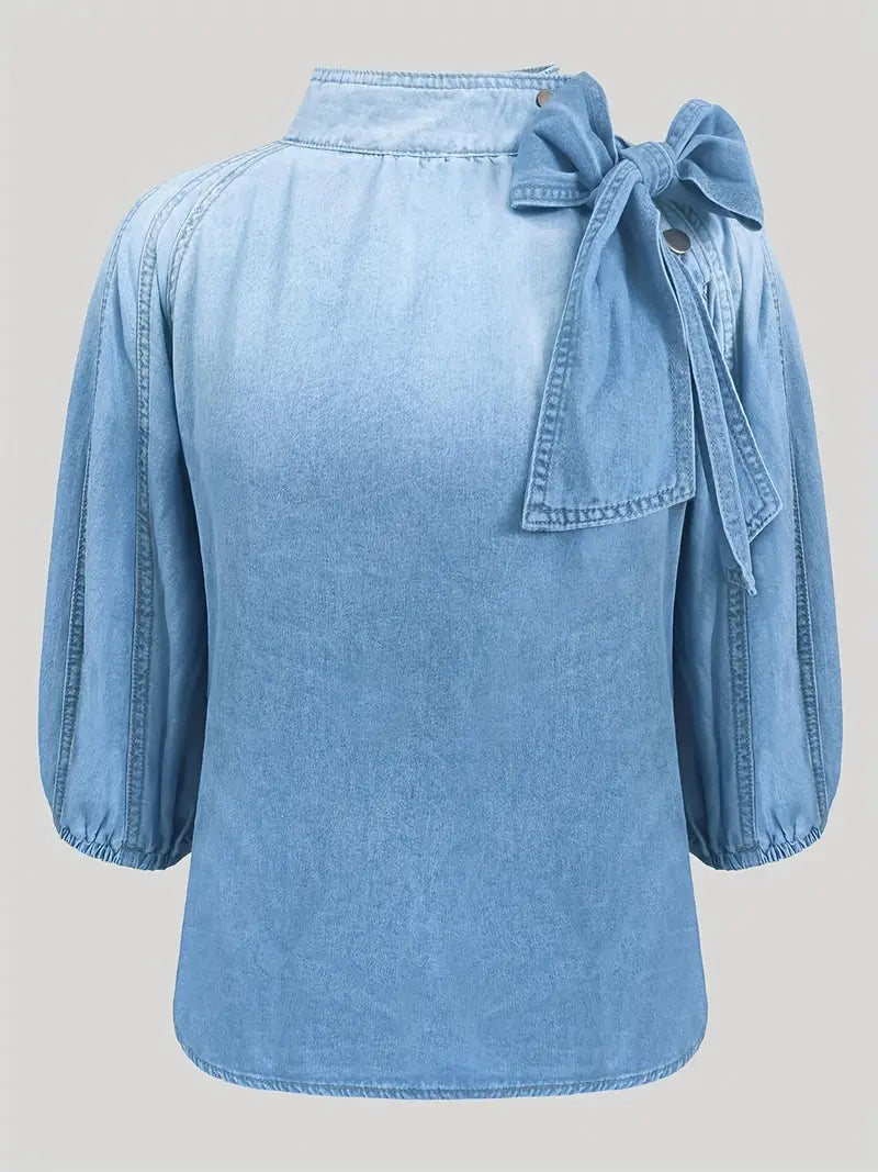 Anthea – Top vaquero elegante con cuello alto