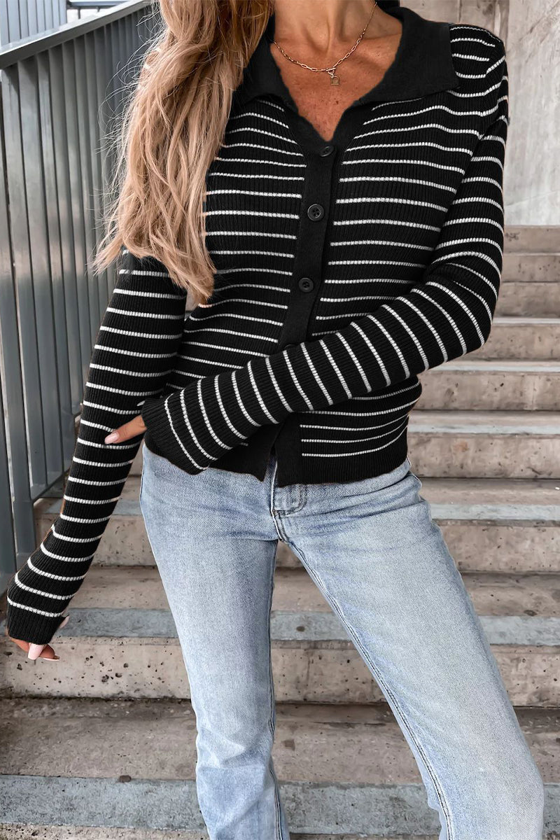 Nikka - Blusa de manga larga con cuello de polo y botones delanteros a rayas
