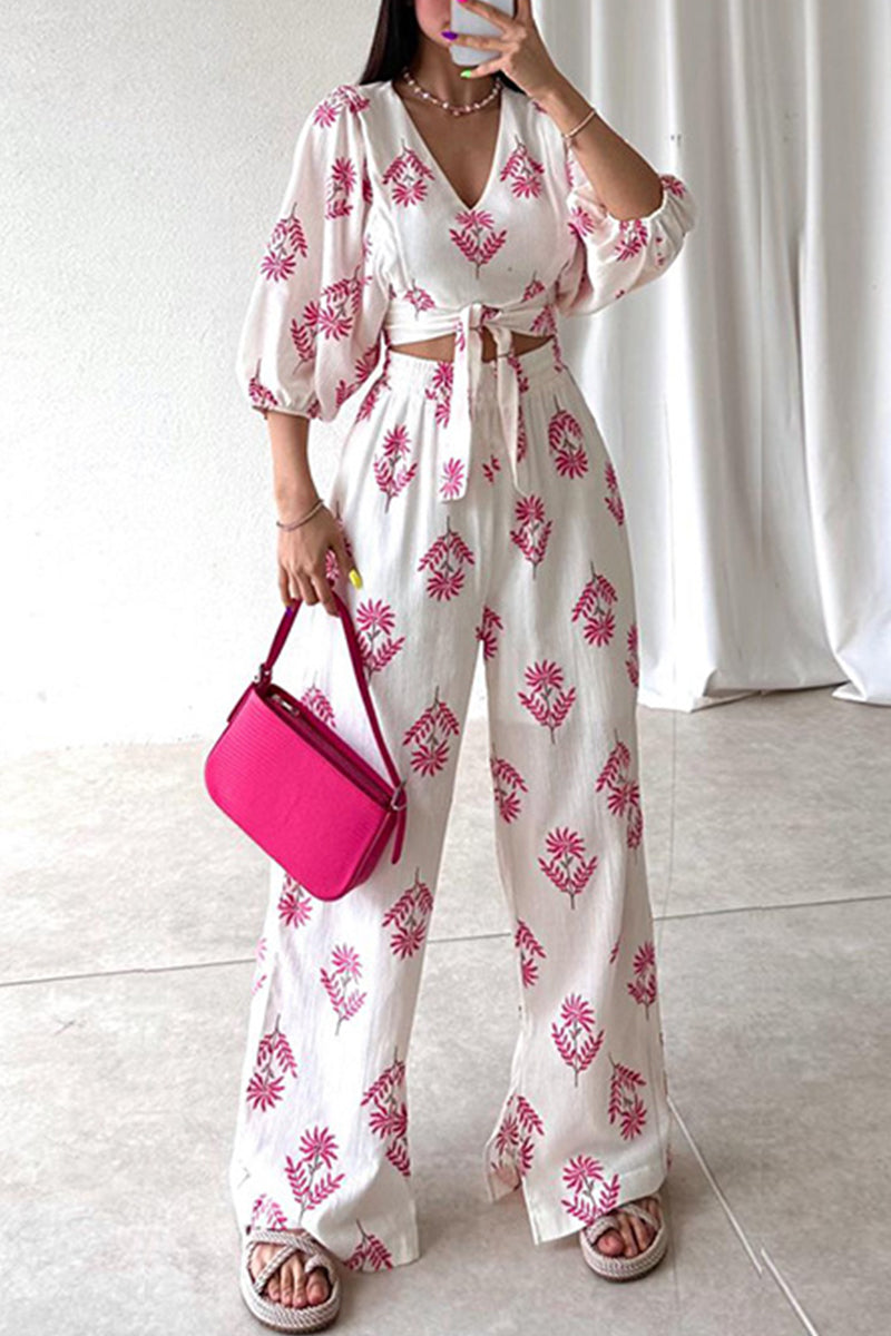 Lorraine - Elegante conjunto informal de blusa estampada de media manga con cuello de pico y pantalón ancho
