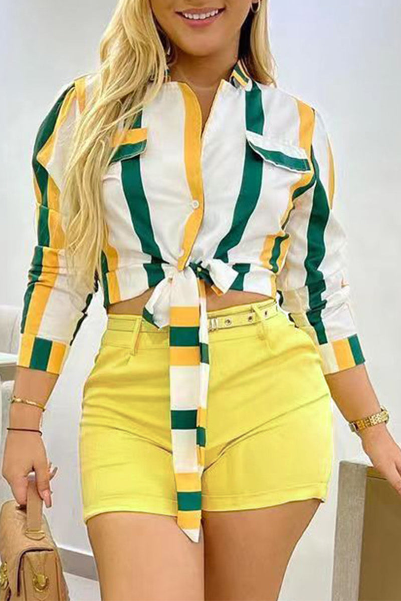Sandara - Elegante conjunto de camiseta de manga larga a rayas y pantalón corto