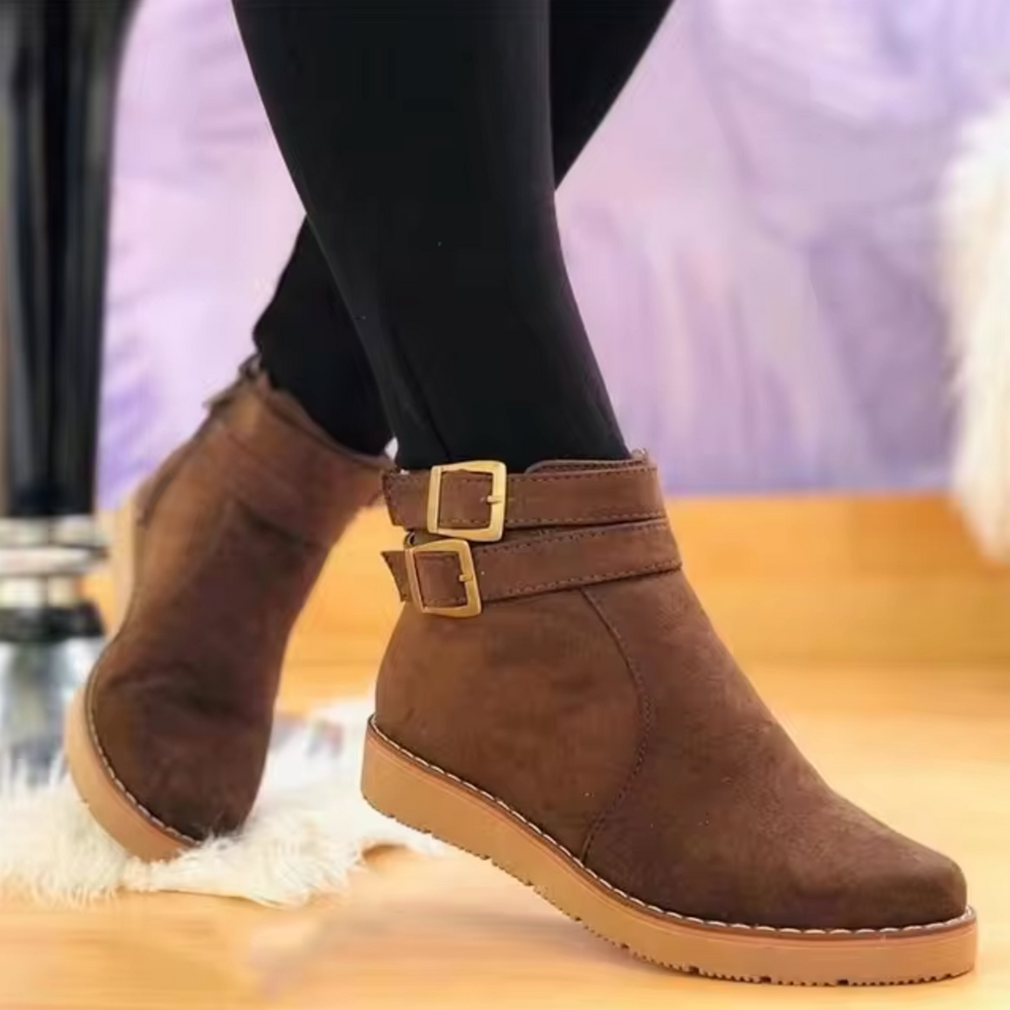 Blanche – Botas vintage con tiras con hebilla