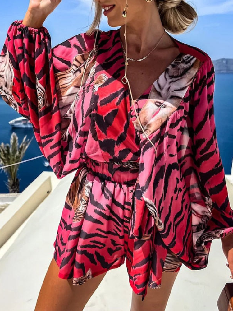 Merryn - Elegante top estampado de manga larga con cuello de pico y conjunto corto de verano