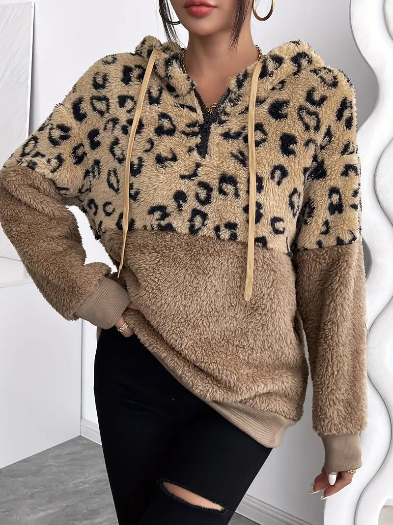Barkha – Sudadera con capucha y estampado de leopardo