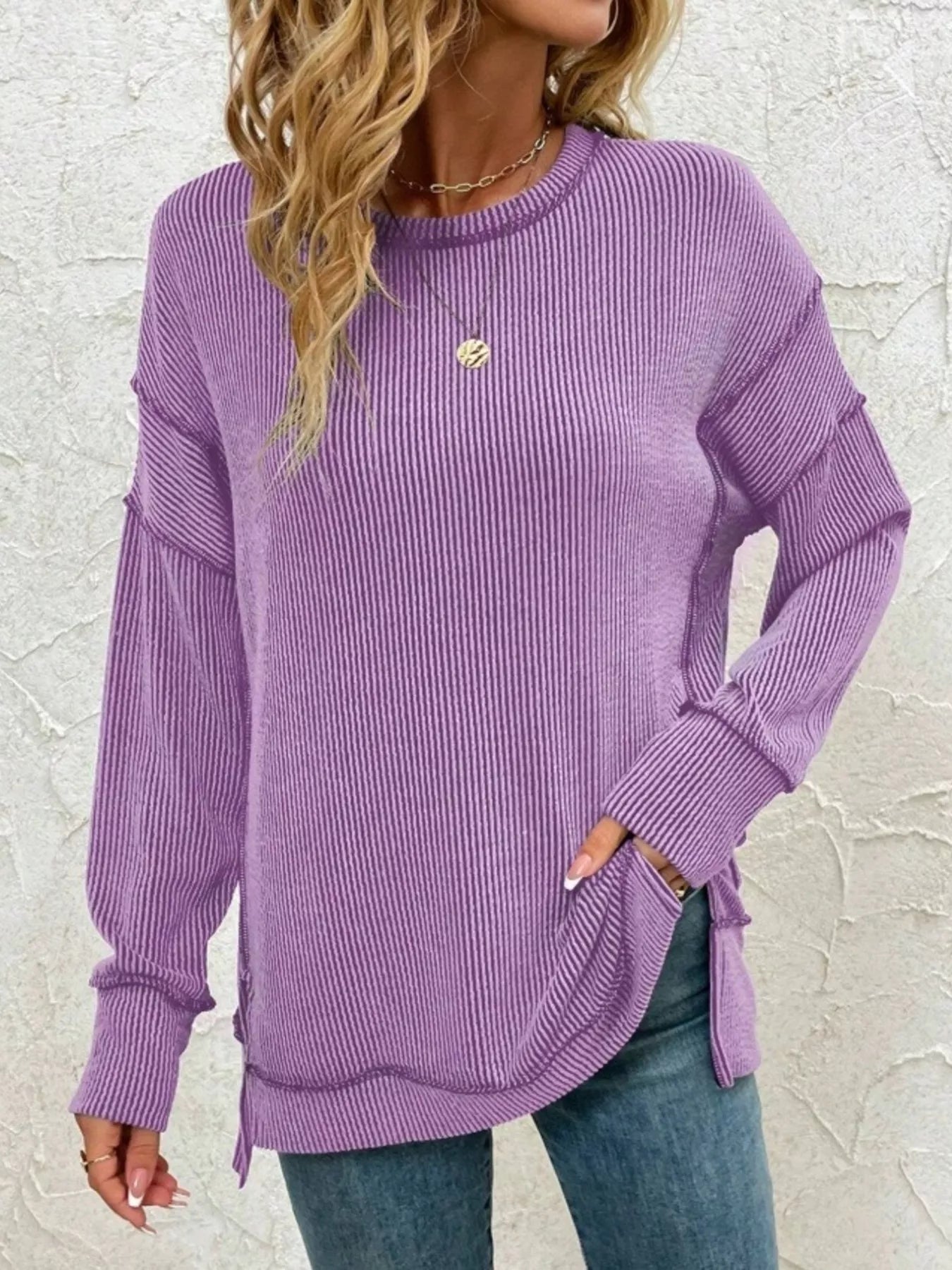 Aimy - Elegante jersey de cuello redondo con rayas y abertura lateral