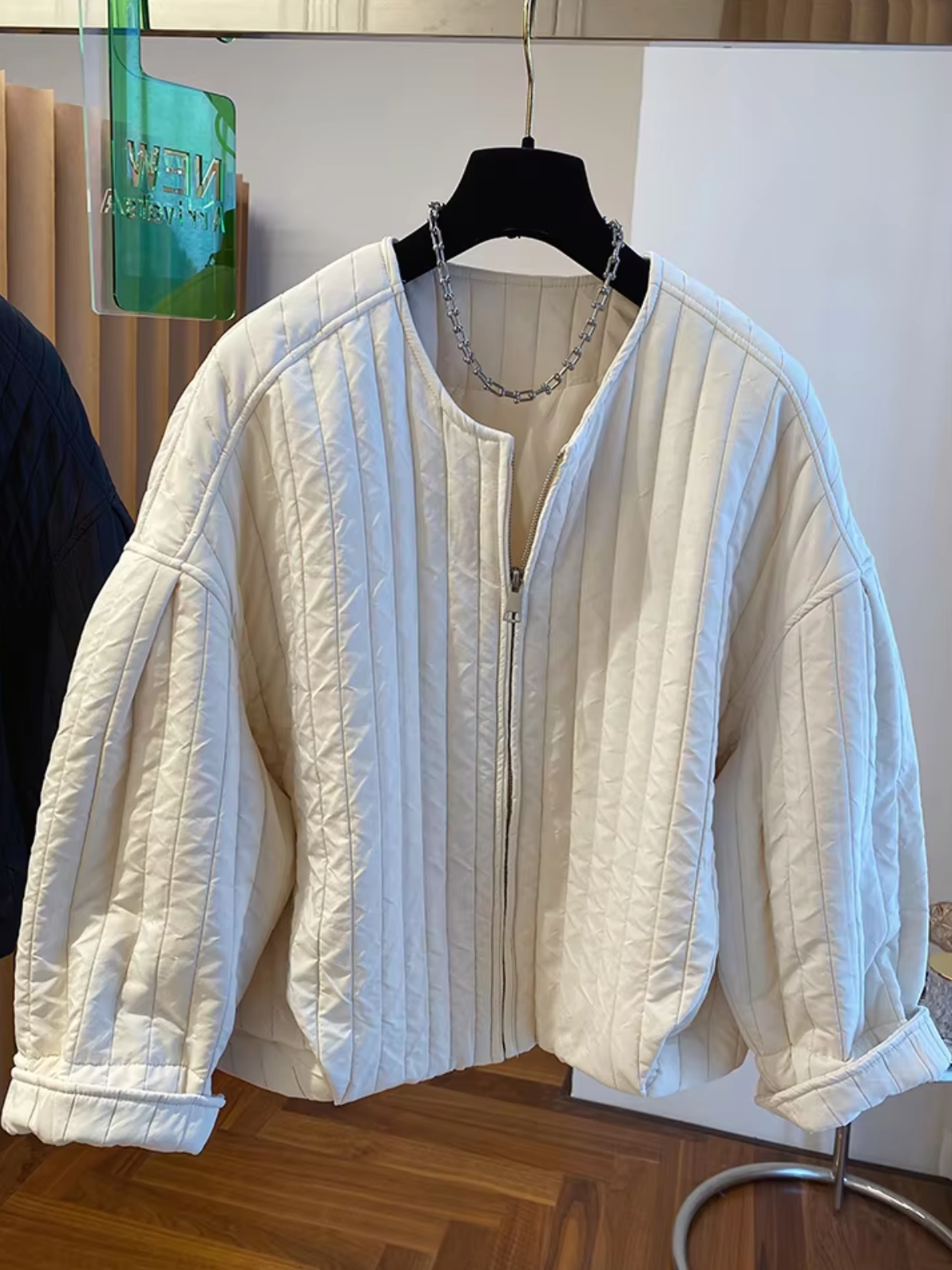 Aira - Chaqueta acolchada con cremallera
