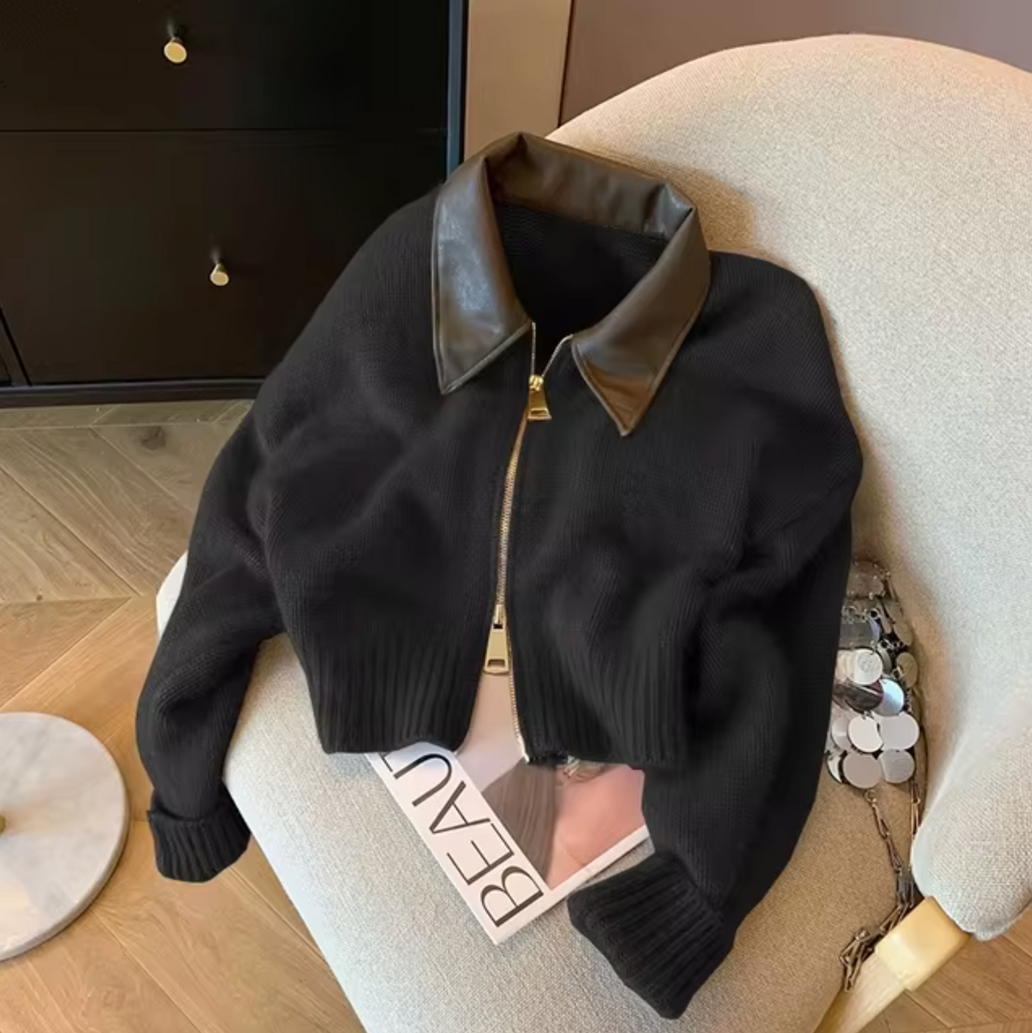 Valentina – Cárdigan con cuello de piel