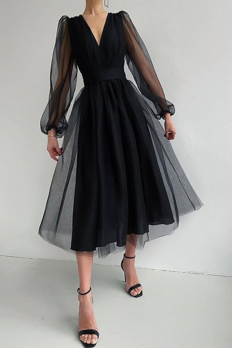 Samira - Elegante vestido de encaje de manga larga y escote en pico
