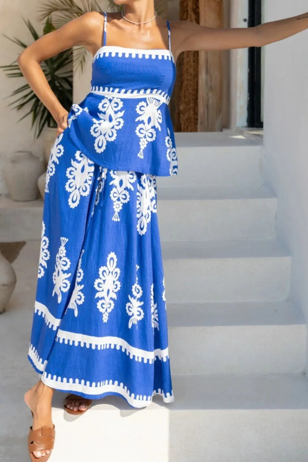 Daniella - Elegante conjunto de top de tirantes sin mangas y pantalón ancho con cuello cuadrado estampado