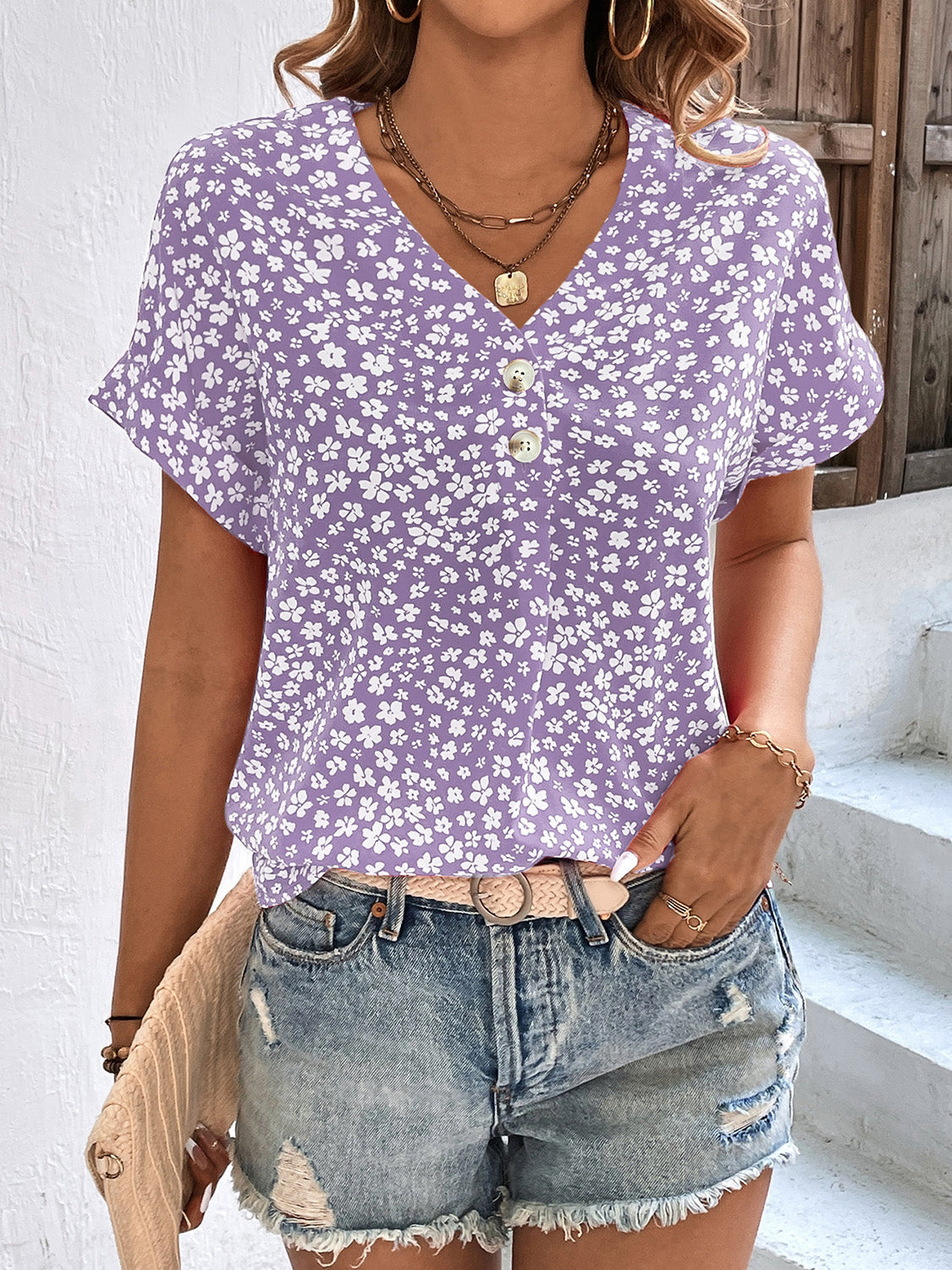 Abigale - Blusa casual floral de manga corta y cuello en V