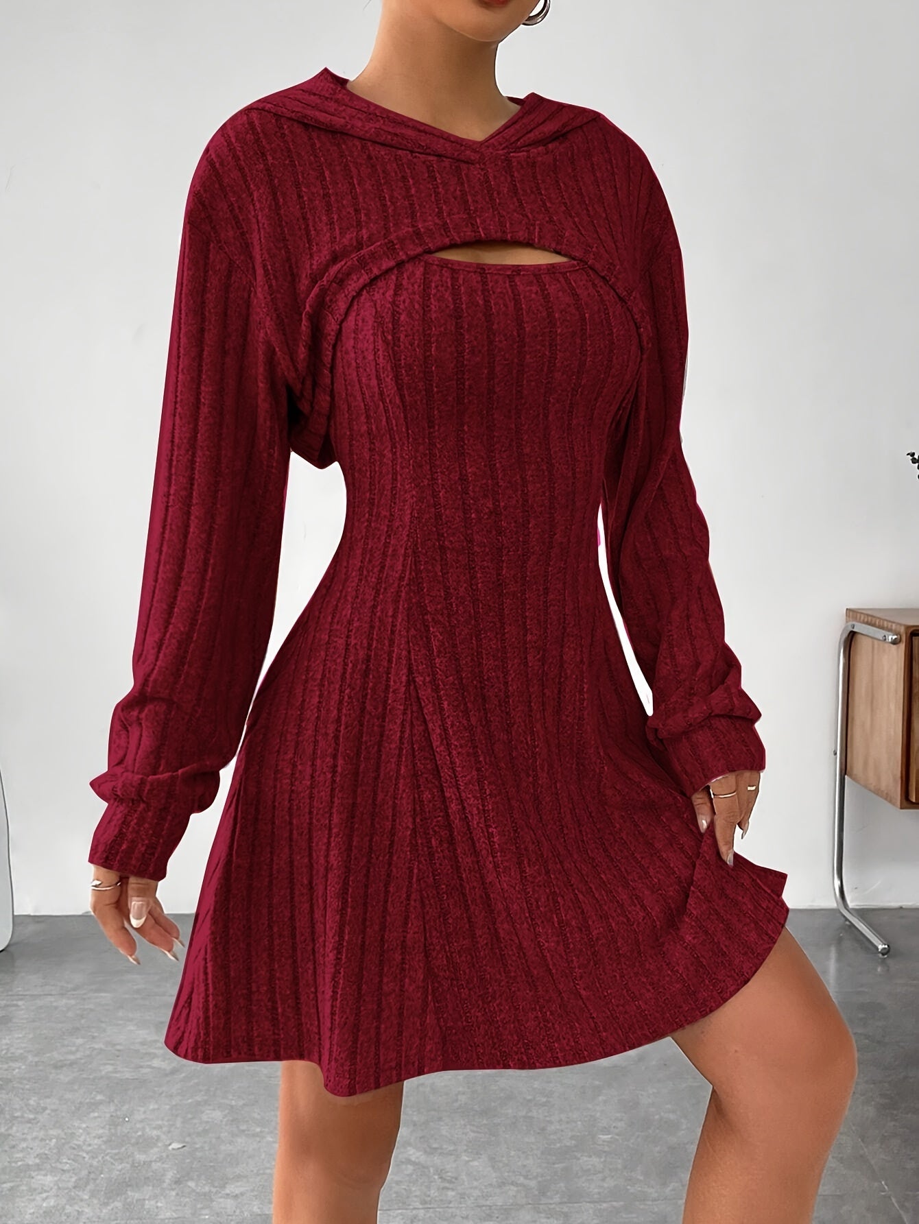Roslyn - Elegante conjunto de vestido de dos piezas acanalado