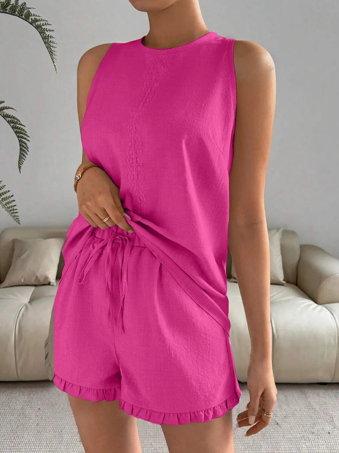 Marissa - Elegante conjunto de top sin mangas y pantalón corto de cuello redondo