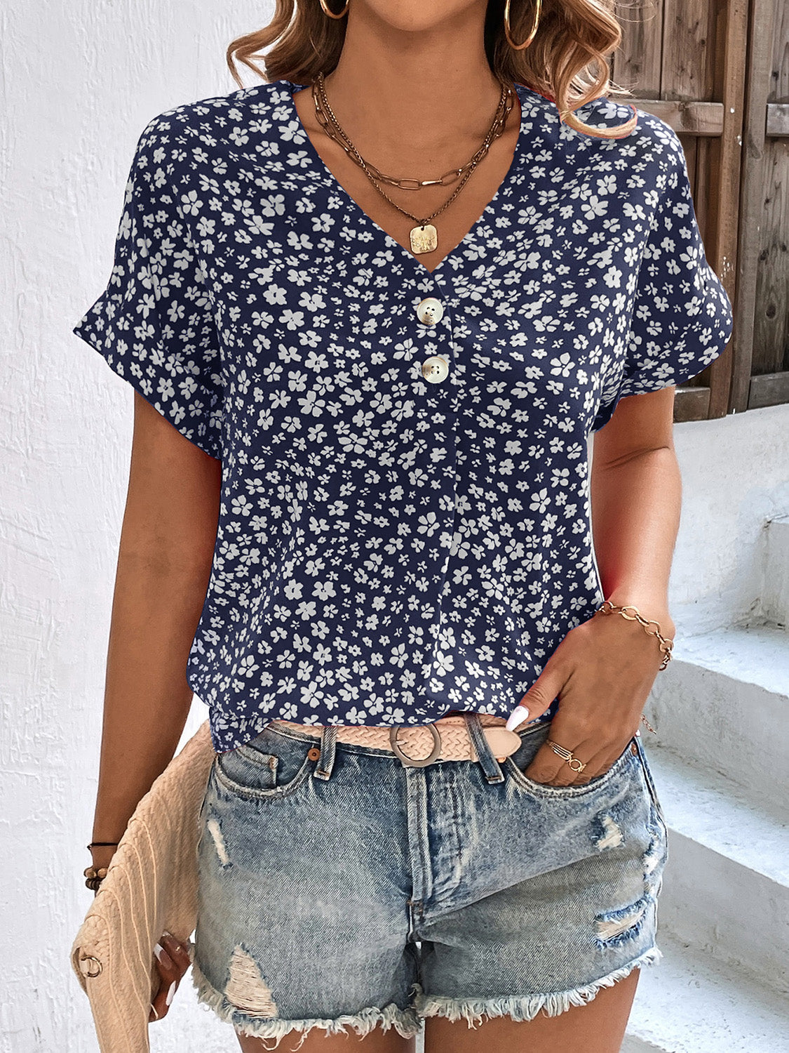 Abigale - Blusa casual floral de manga corta y cuello en V