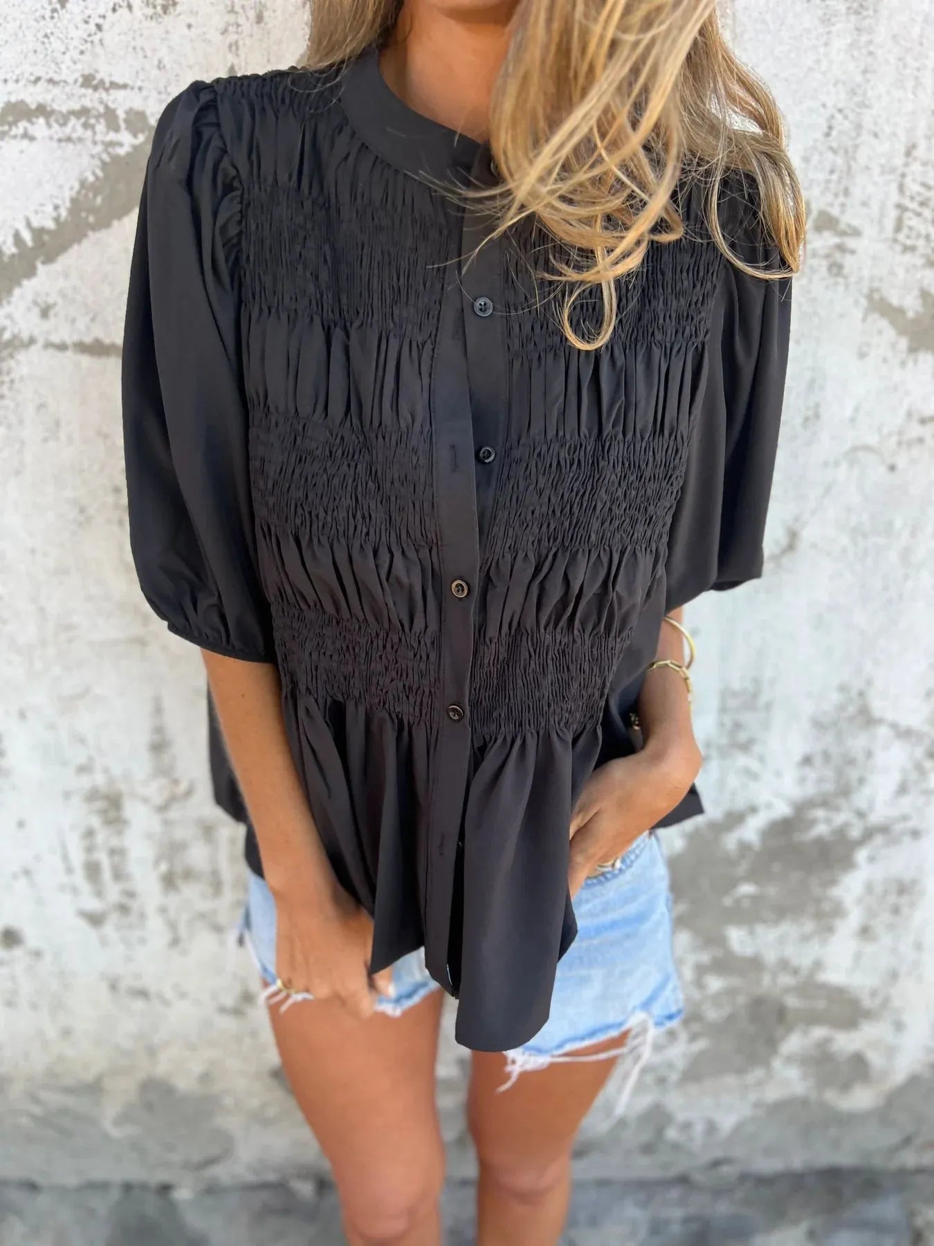 Lanie - Blusa de manga abullonada y botones delanteros con dobladillo de volantes