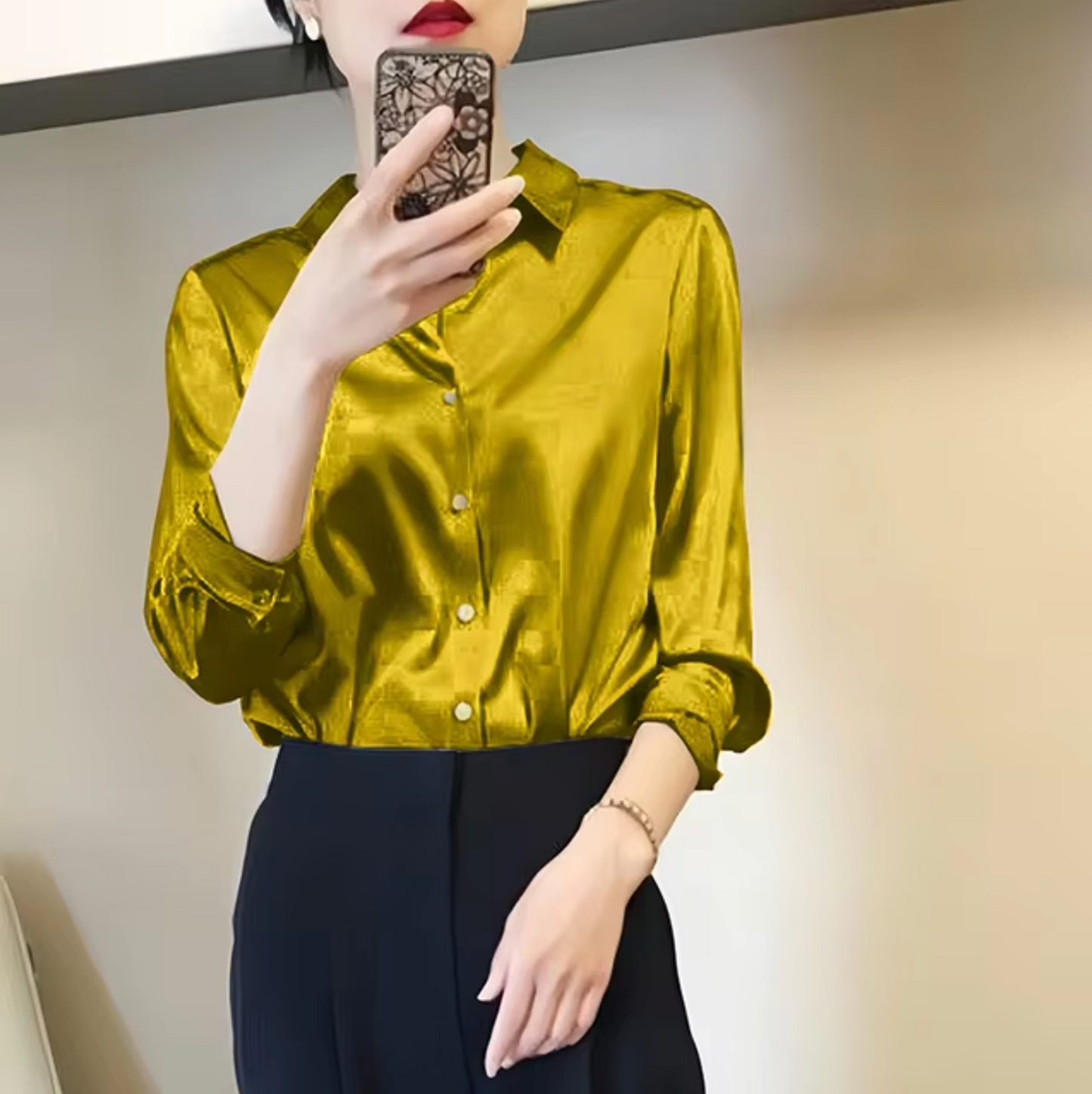 Paige – Blusa satinada elegante