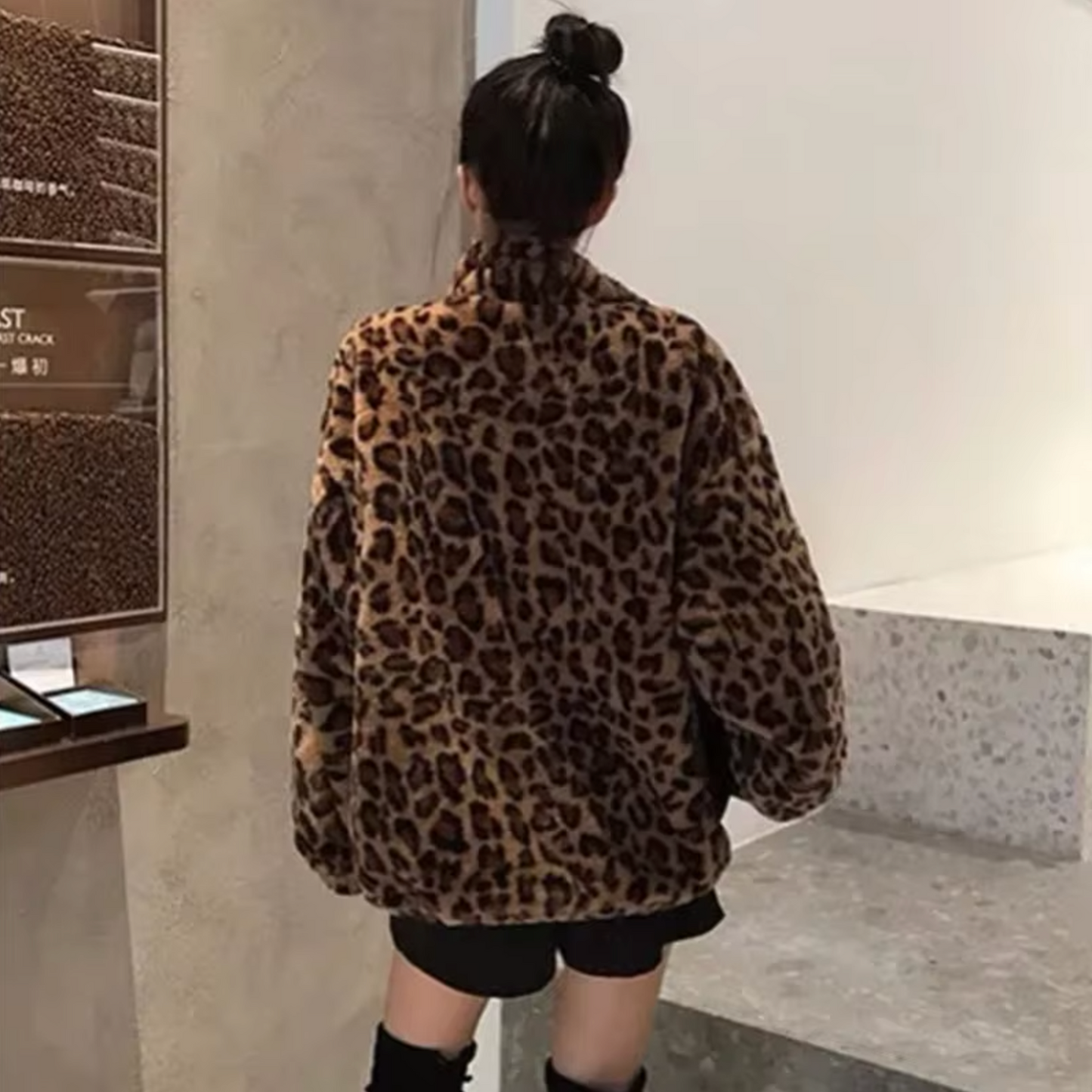 Breigh – Chaqueta de pelo con estampado de leopardo y cierre de cremallera