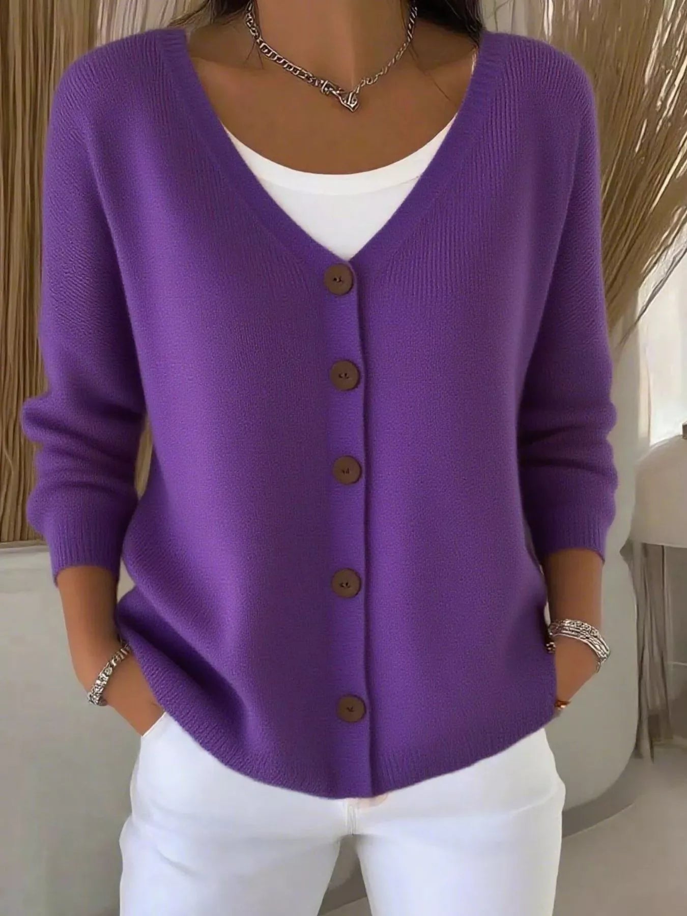 Adara - Elegante cárdigan con botones en la parte delantera y cuello en V