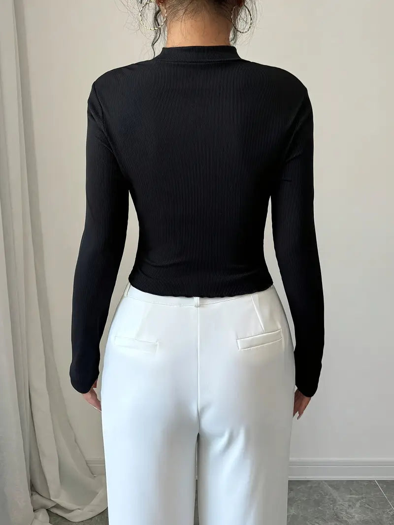 Svea – Elegante top negro