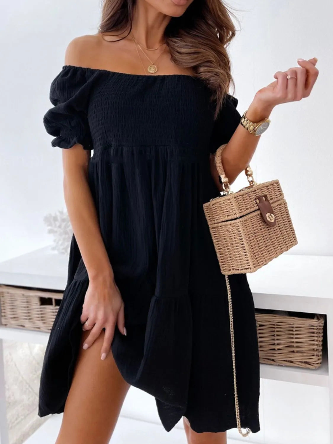 Blair - Elegante minivestido de manga corta y hombros descubiertos