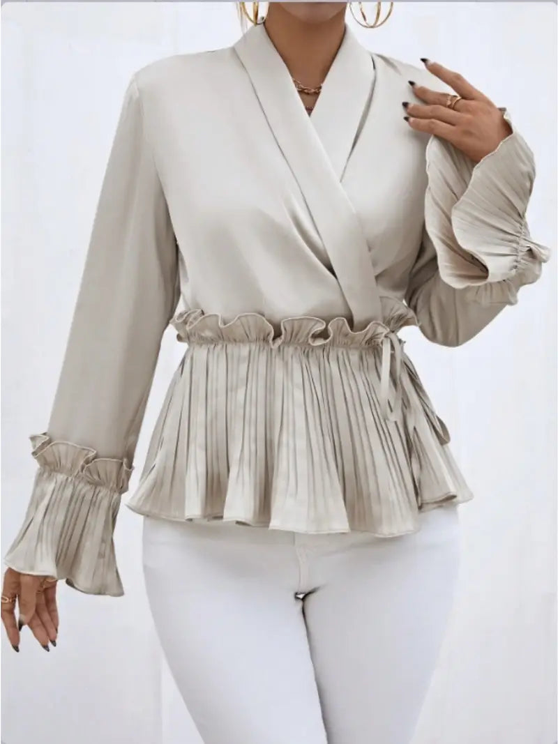 Clea – Blusa satinada elegante