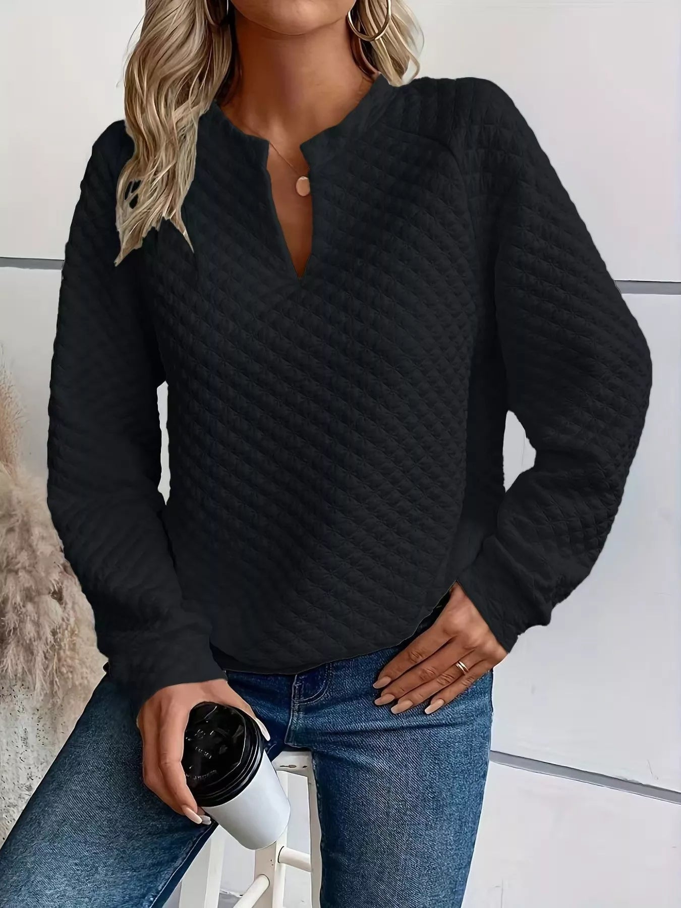 Adele - Elegante jersey cálido con cuello en V