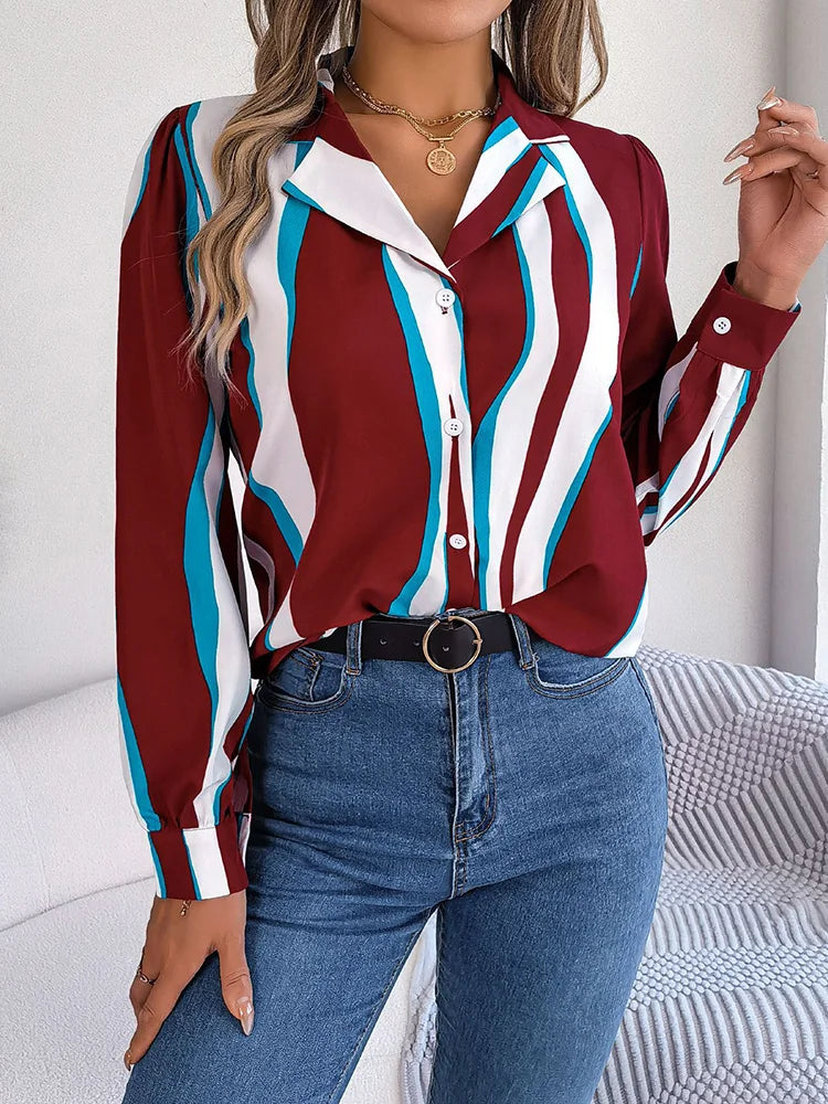 Quinivere - Elegante blusa abotonada de rayas onduladas y manga larga