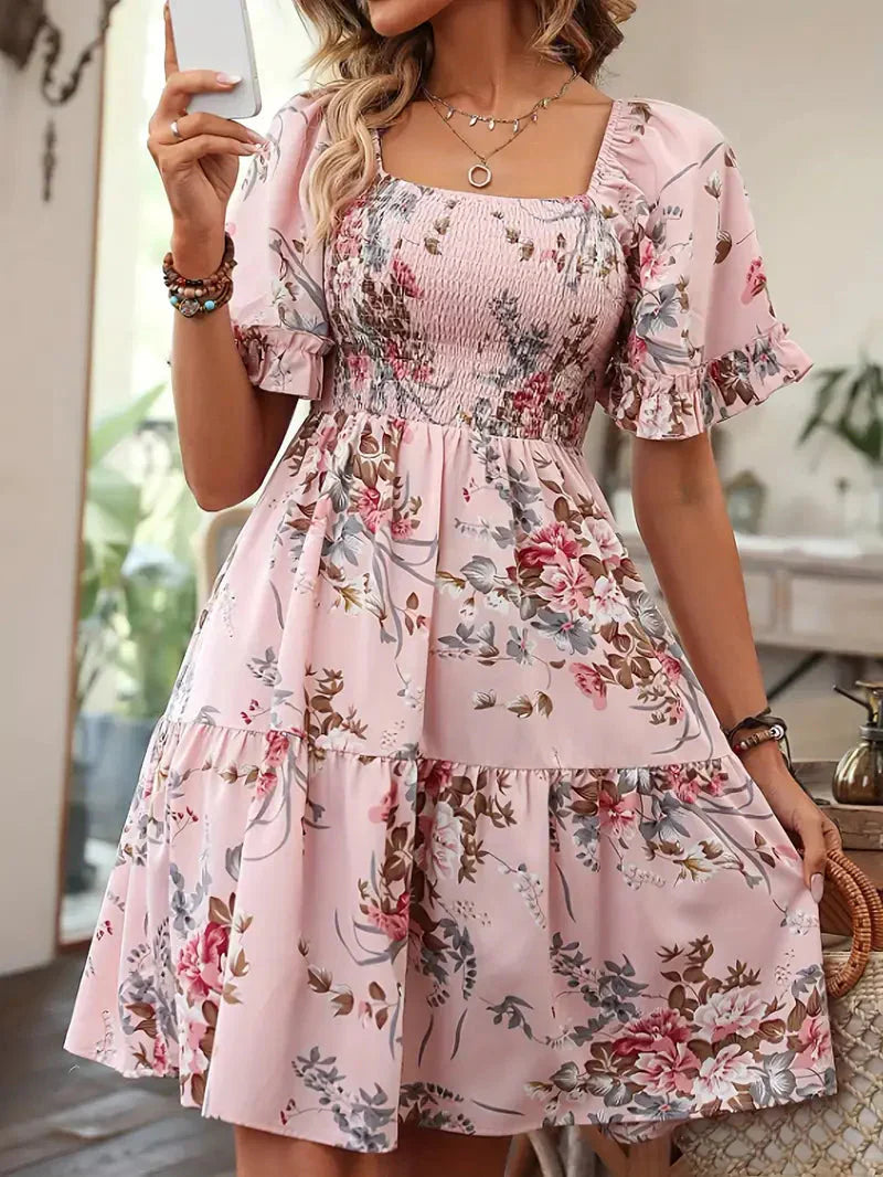 Cathleen - Elegante minivestido floral con mangas de volante