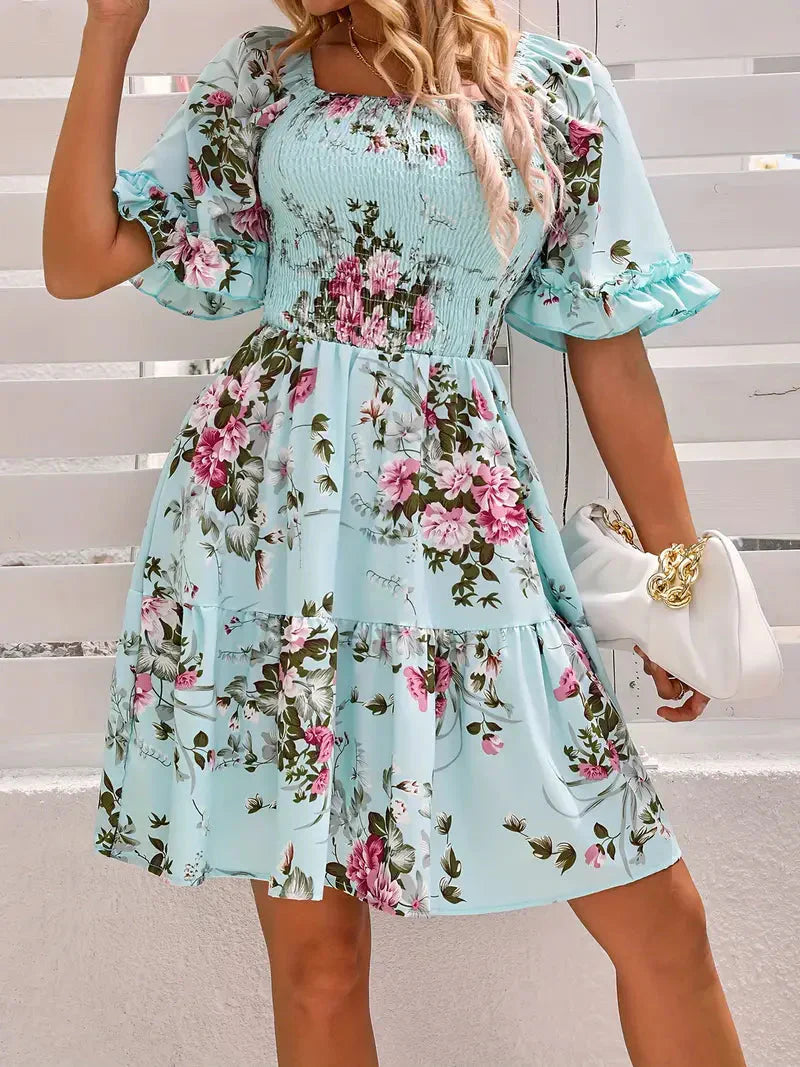 Cathleen - Elegante minivestido floral con mangas de volante