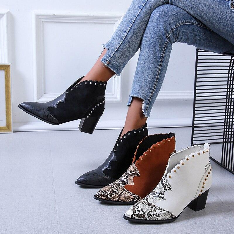 Botines Cowboy con Tachuelas