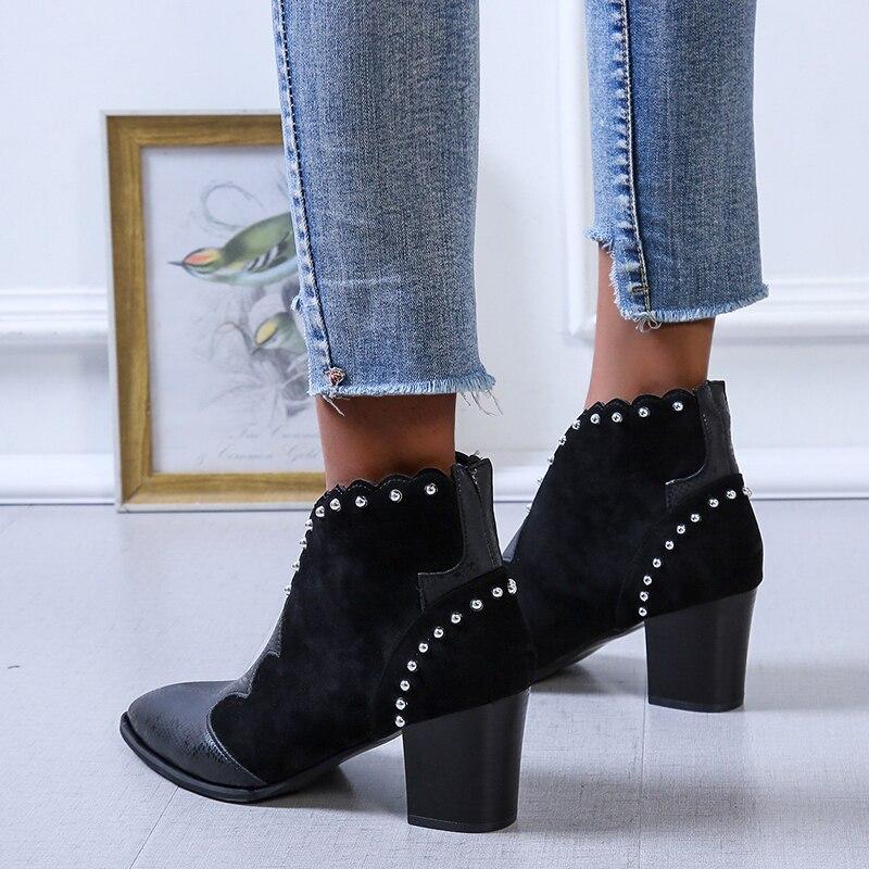Botines Cowboy con Tachuelas