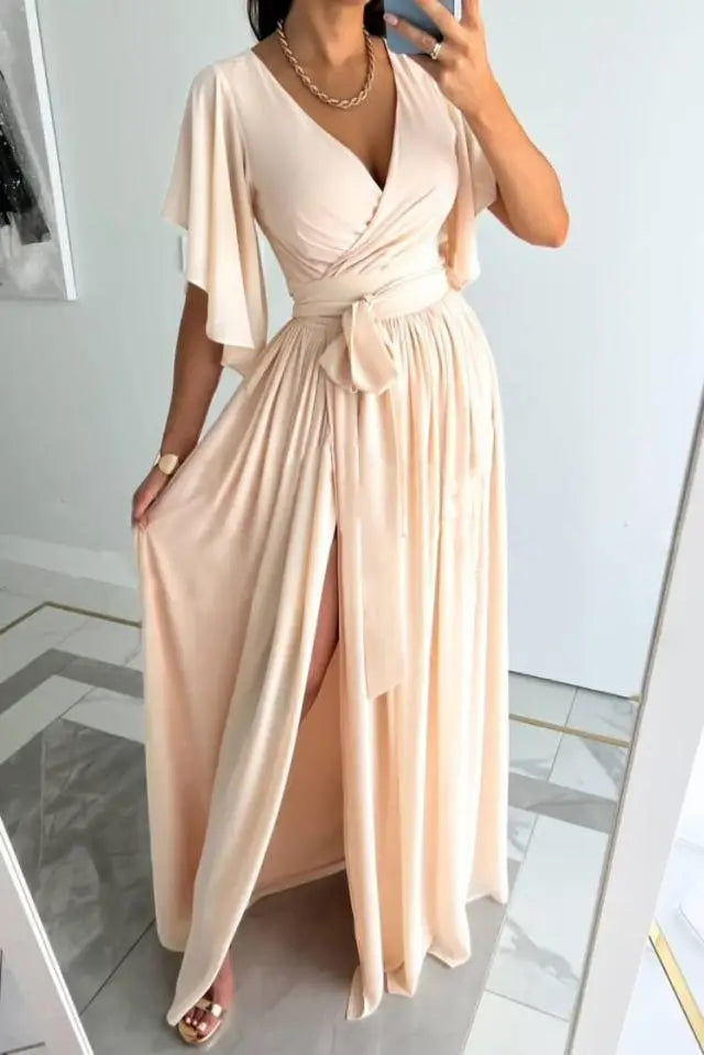 Eliza - Elegante maxi vestido con escote en pico profundo y línea A