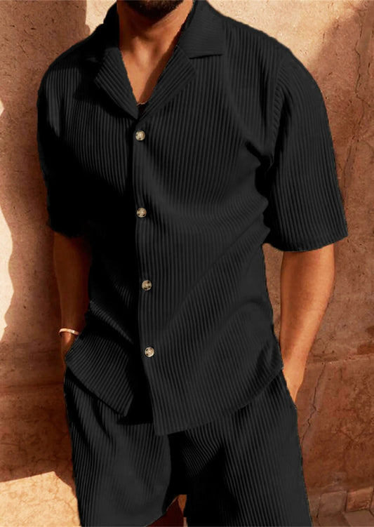 David - Elegante conjunto de polo y pantalón corto de pana con botones