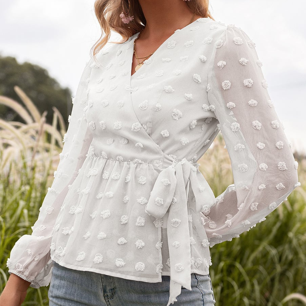 Orietta - Elegante blusa de encaje con cuello en V y manga larga