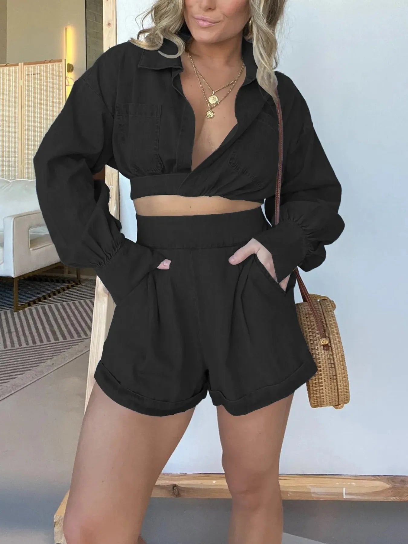 Nyla - Elegante conjunto de camiseta vaquera de manga larga y pantalón corto
