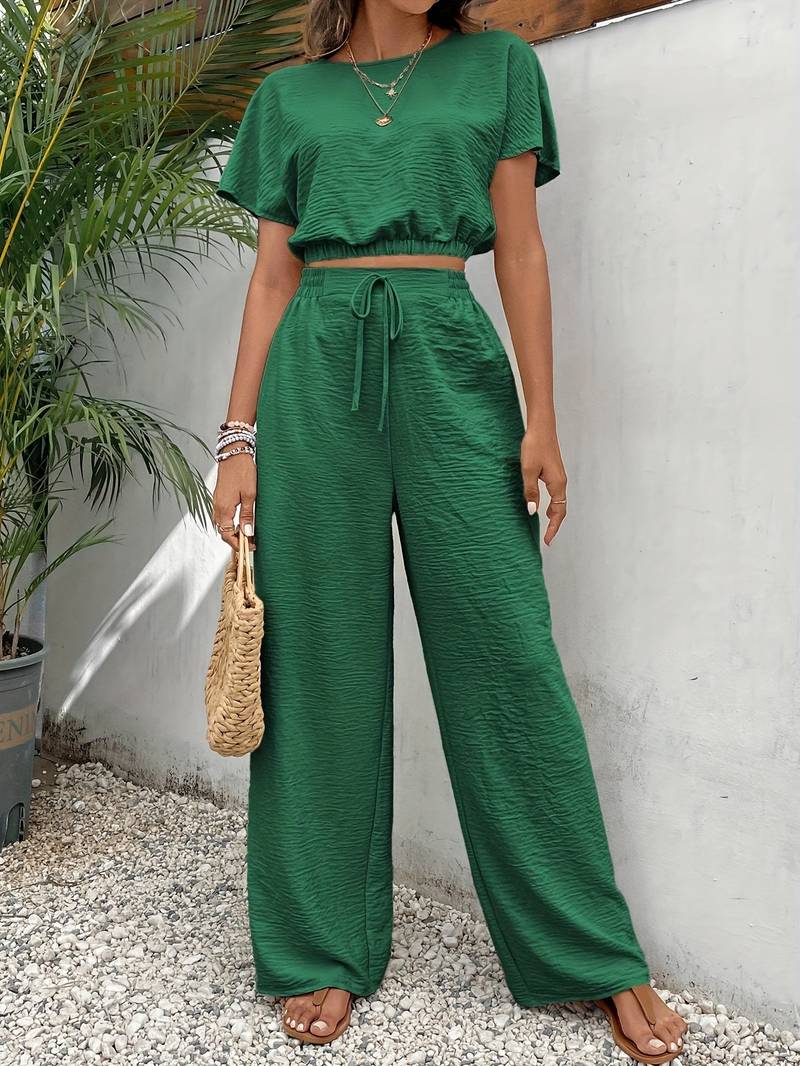 Eleanora - Camiseta crop top chic y pantalón de cintura alta