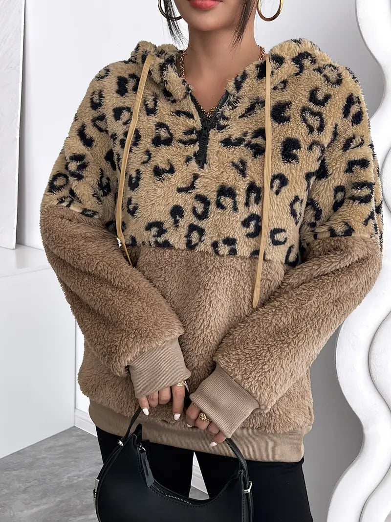 Barkha – Sudadera con capucha y estampado de leopardo