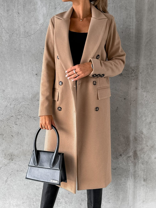 Casandra - Elegante y estiloso trench coat con botones