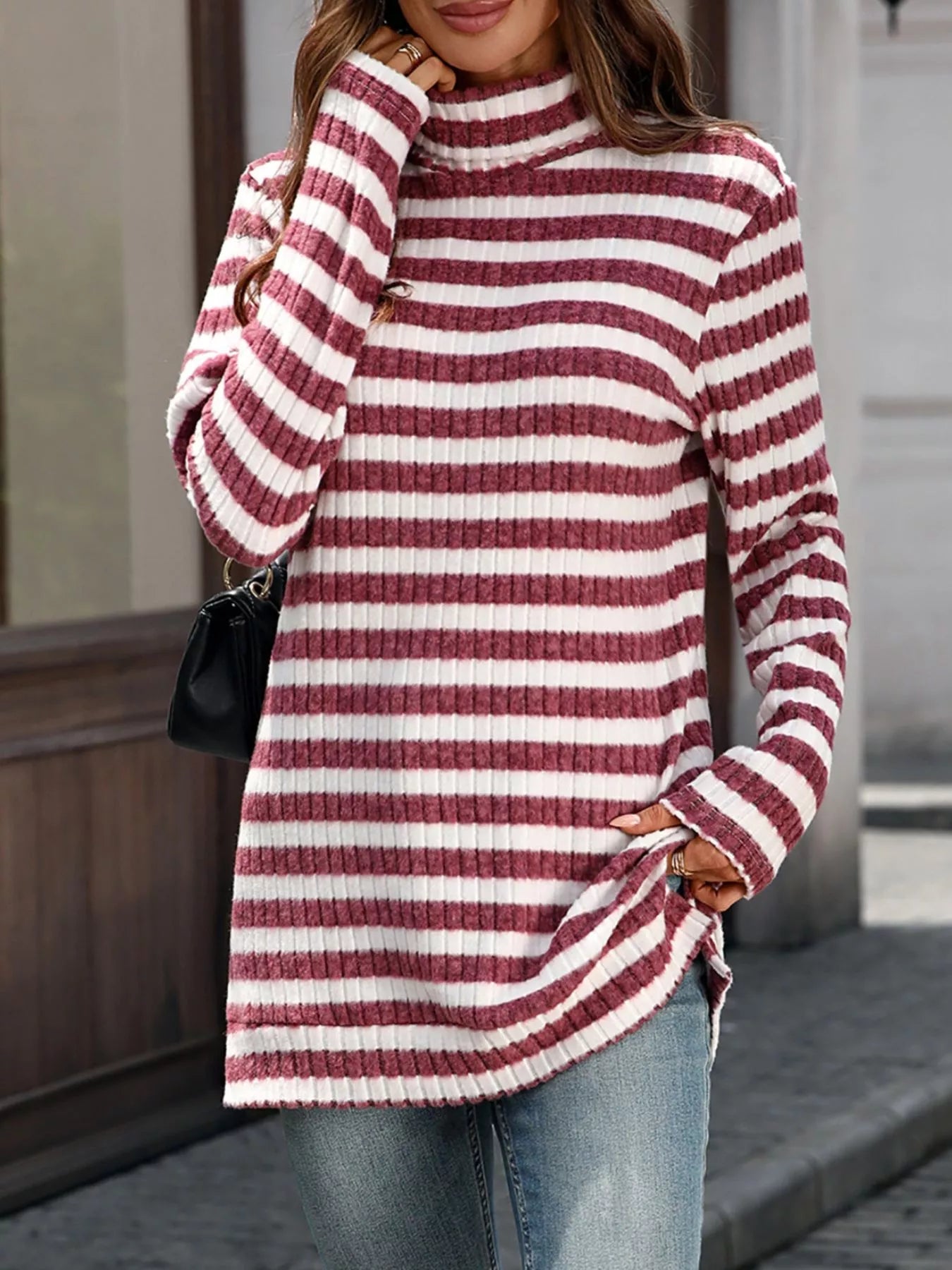 Carmelina - Elegante jersey de manga larga con cuello alto a rayas