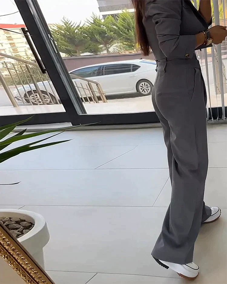 Esmerelda – Elegante traje de dos piezas para mujer