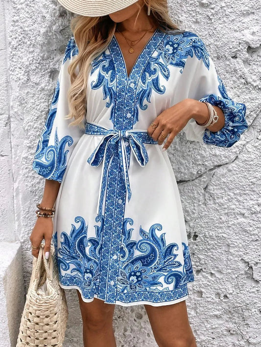 Elsie - Elegante mini vestido con cuello en V y manga 3/4